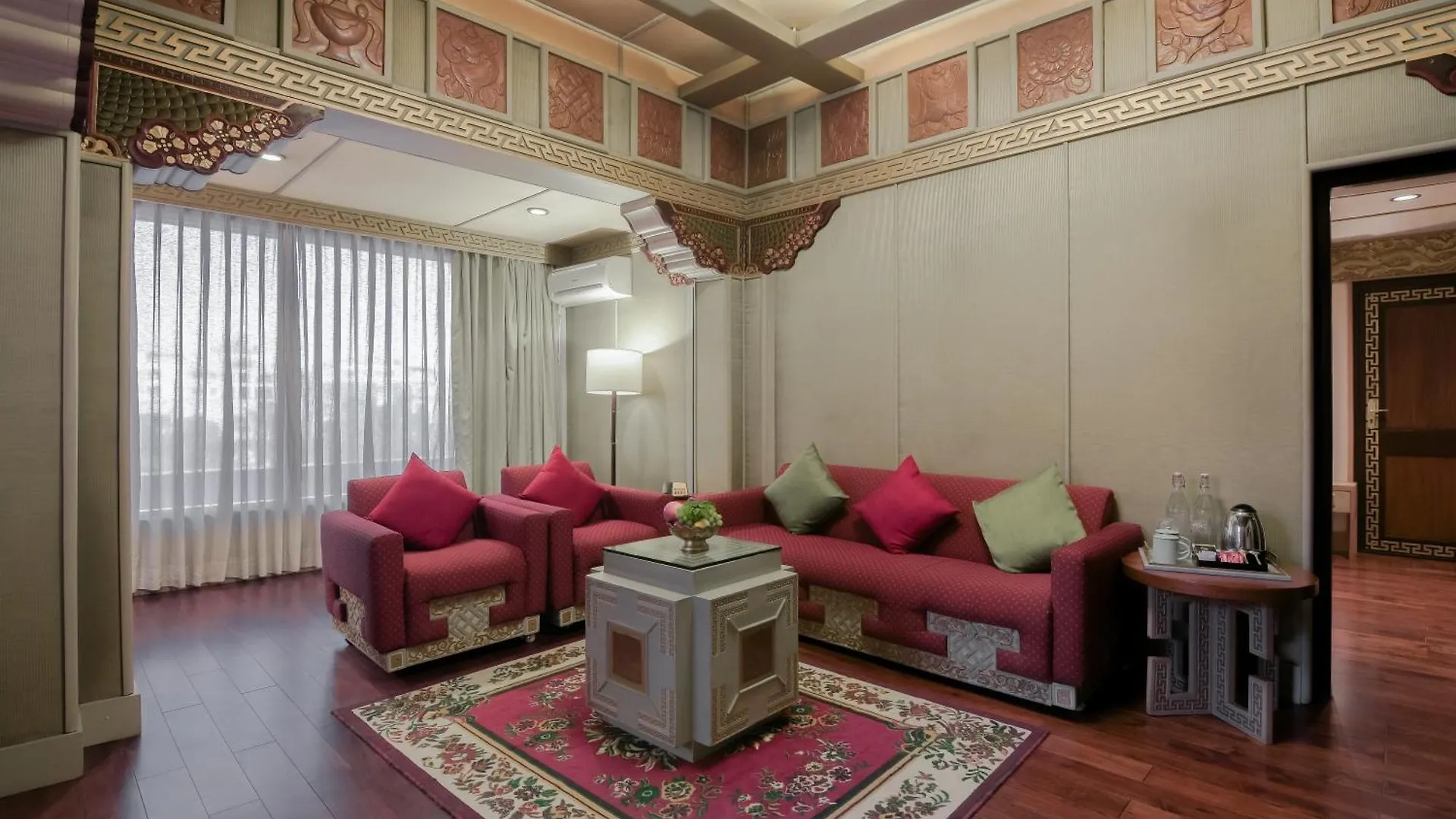 Hotel Yak & Yeti Kathmandu 5*,  Nepal